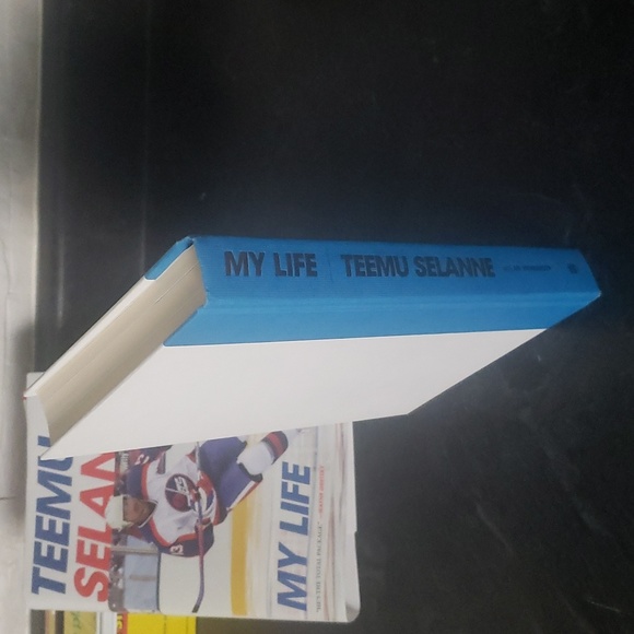 My Life by Teemu Selanne Hardcover Book - Picture 4 of 5